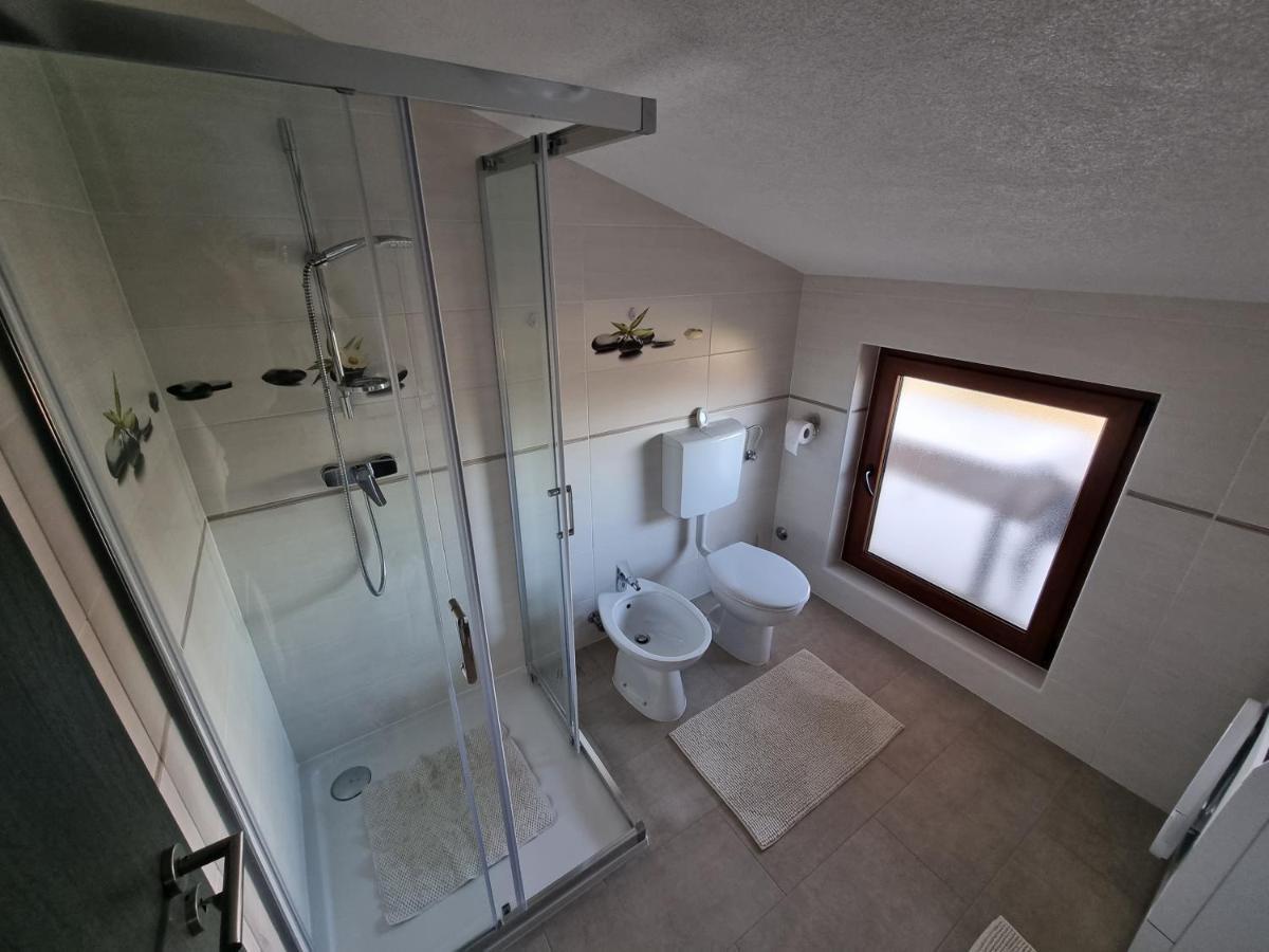 Apartment Pharos Zambratija  Luaran gambar