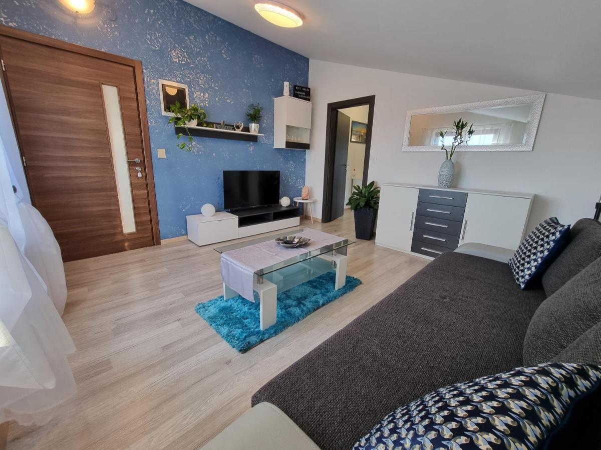Apartment Pharos Zambratija  Luaran gambar
